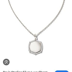 Kendra Scott Davis Sterling Silver Luxe Charm Necklace in White Sapphire